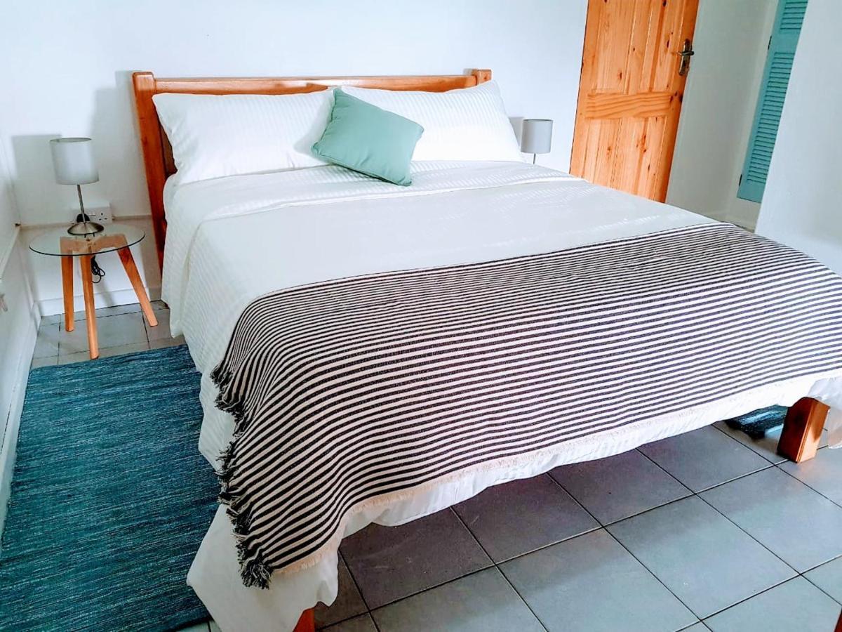 Rose Self Catering Appartement Beau Vallon  Buitenkant foto
